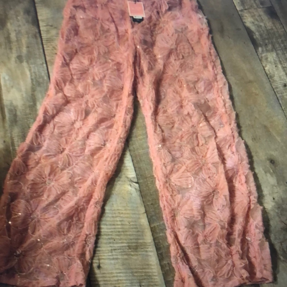 Pretty Little Thing Floral Lace Mech Overlay Pants Bodysuit Built-In Bilini 6